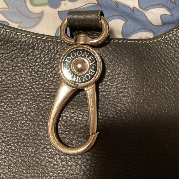 Dooney & Bourke hobo style bag - Picture 2 of 10